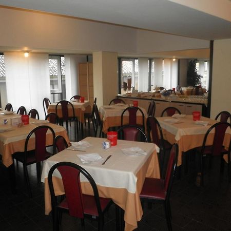 Hotel Selide Desio Eksteriør billede